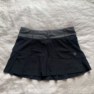 MPG athletic tennis skirt / shorts